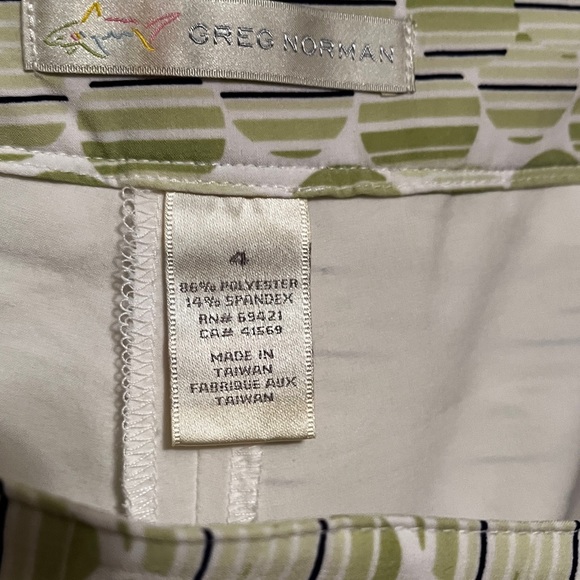 Greg Norman Golf Skort - Picture 3 of 10